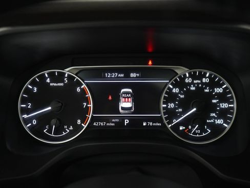 Used 2023 Nissan Rogue SV w/ SV Premium B Package AWD/4WD image 24