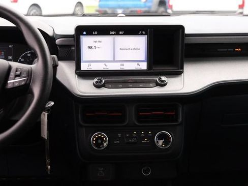 Certified 2023 Ford Maverick XLT FWD image 26