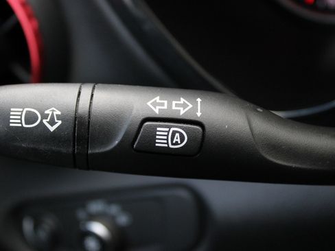 Used 2020 Chevrolet Blazer RS FWD image 32