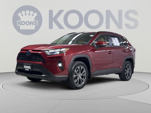 Used 2022 Toyota RAV4 XLE Premium AWD/4WD image 1