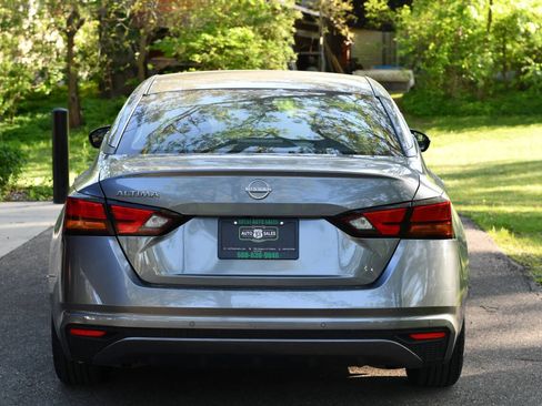Used 2023 Nissan Altima 2.5 S FWD image 4