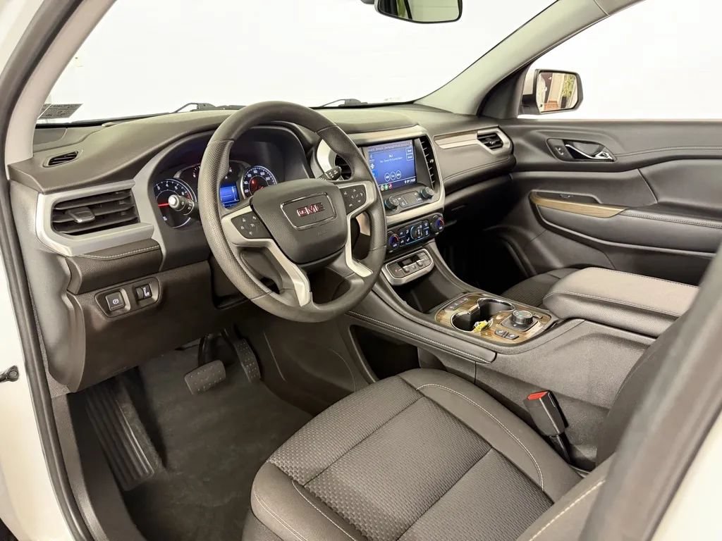 Used 2022 GMC Acadia SLE w/ Driver Convenience Package AWD/4WD image 11