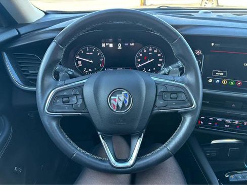 Used 2022 Buick Envision Essence w/ Technology Package I image 20