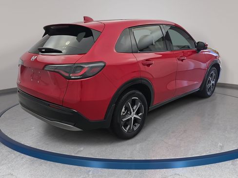 Used 2025 Honda HR-V EX-L image 5