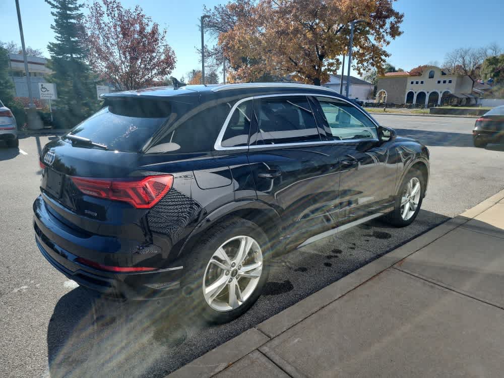Used 2024 Audi Q3 2.0T Premium AWD/4WD image 13