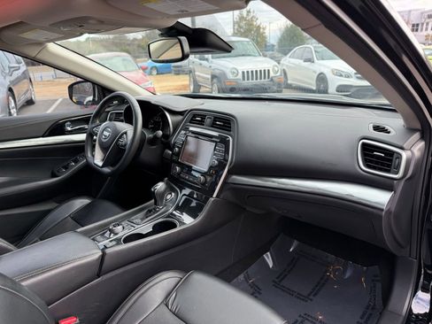 Used 2020 Nissan Maxima 3.5 SL image 32