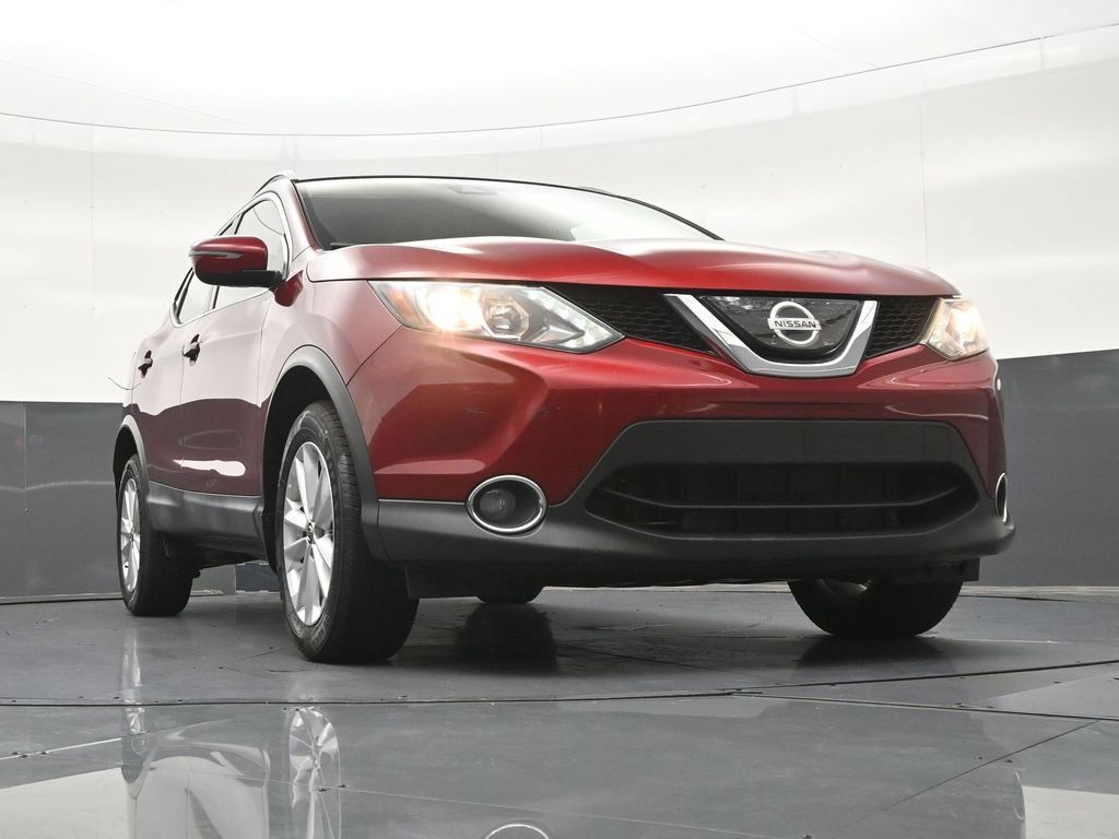 Used 2019 Nissan Rogue Sport SV w/ All-Weather Package FWD image 29