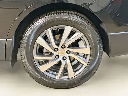 Used 2022 Chevrolet Equinox Premier AWD/4WD image 6