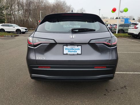Certified 2023 Honda HR-V LX image 6