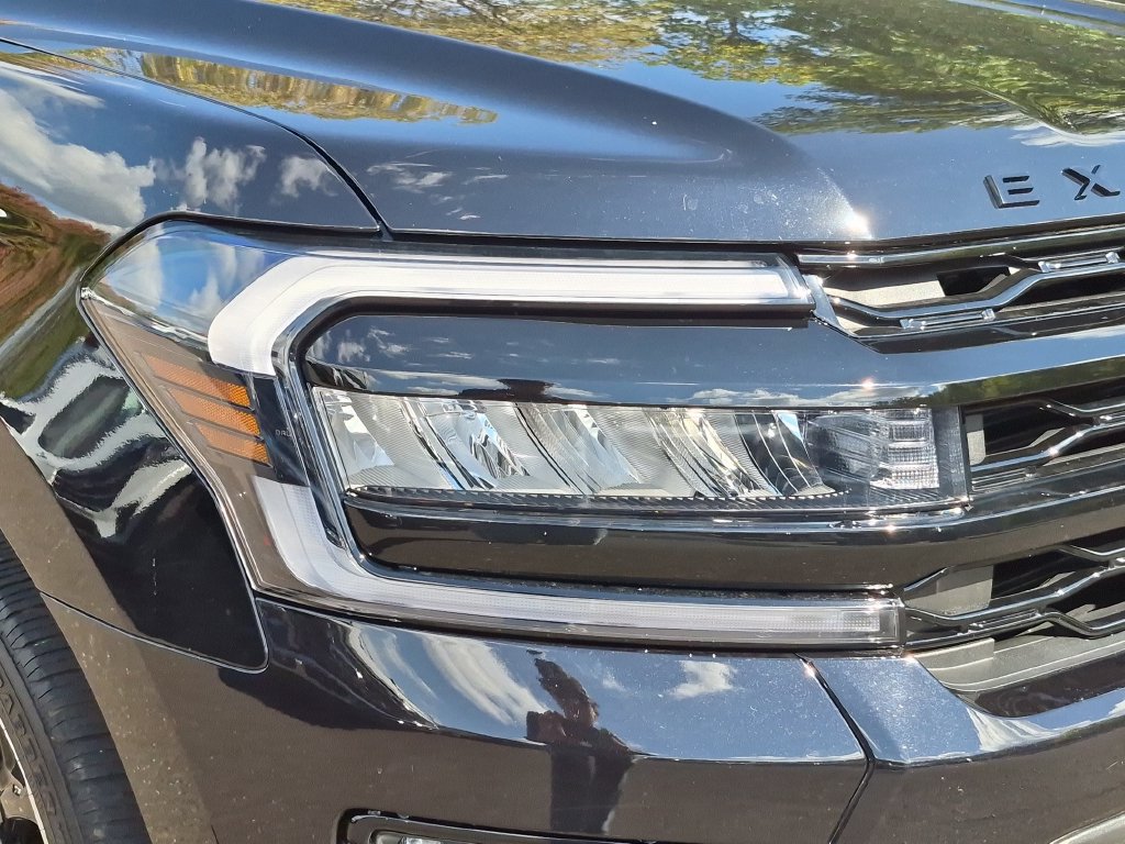 Certified 2023 Ford Expedition Limited AWD/4WD image 16