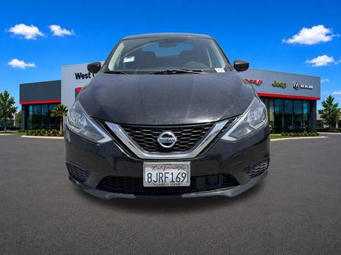Used 2019 Nissan Sentra S FWD image 2