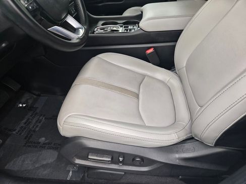 Used 2023 Honda Pilot EX-L image 21