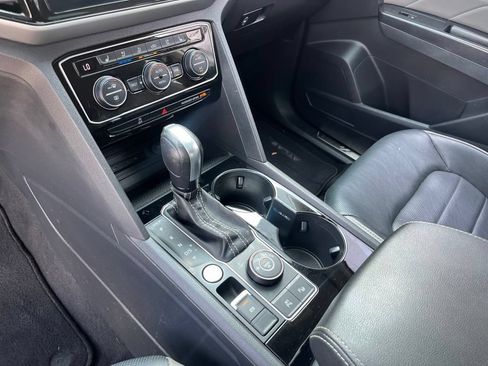 Used 2021 Volkswagen Atlas SEL Premium AWD/4WD image 14