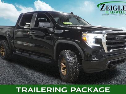 Used 2021 GMC Sierra 1500 4x4 Crew Cab w/ Sierra Value Package