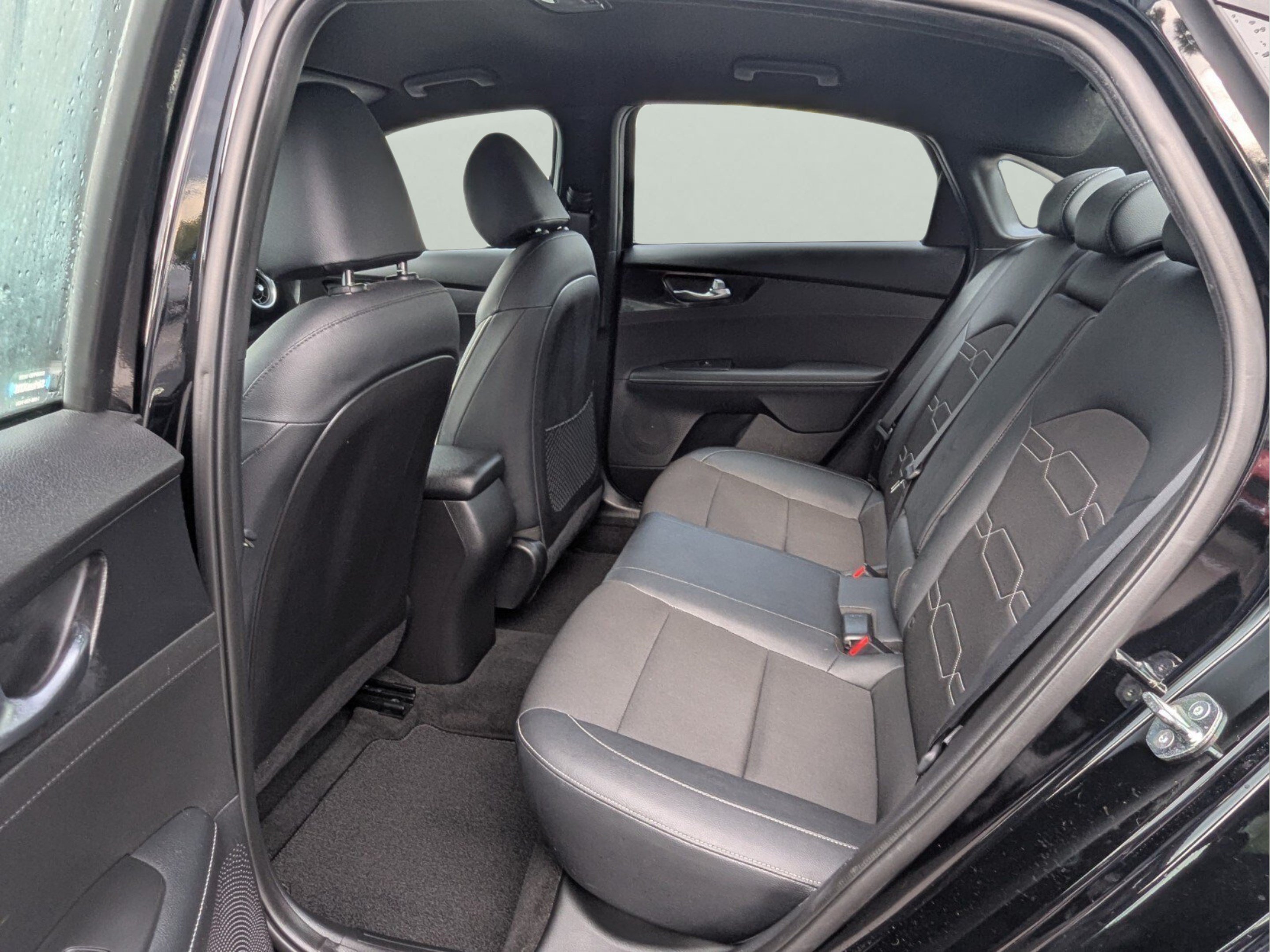 Certified 2023 Kia Forte GT-Line w/ GT-Line Technology Package FWD image 21