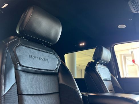 Used 2023 Ford F150 Raptor w/ Raptor Carbon Fiber Package image 15