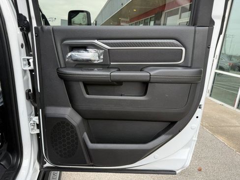 Used 2025 RAM 2500 Big Horn image 25