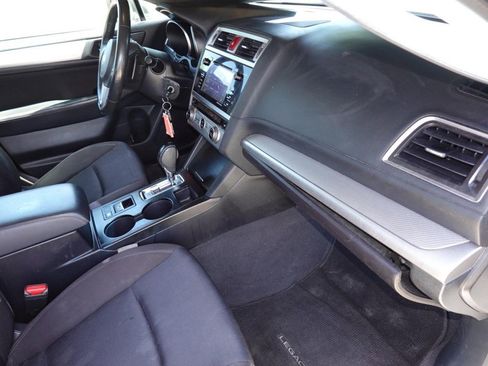 Used 2017 Subaru Legacy 2.5i Premium w/ Moonroof Package image 20