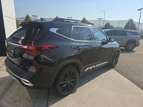 Used 2023 Kia Seltos Nightfall Edition AWD/4WD image 6