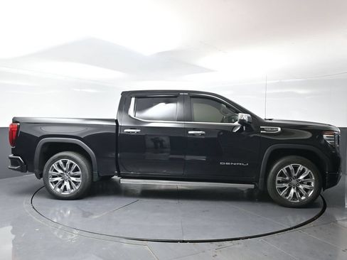 Used 2023 GMC Sierra 1500 Denali w/ Denali Reserve Package AWD/4WD image 4