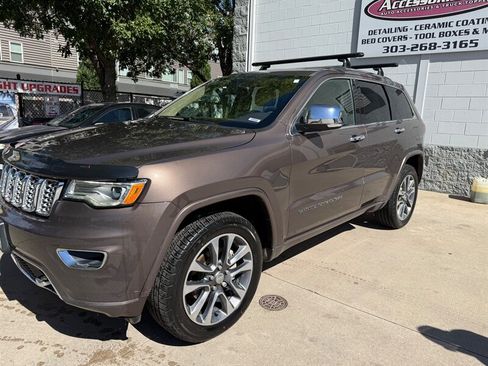 Used 2017 Jeep Grand Cherokee Overland AWD/4WD image 1