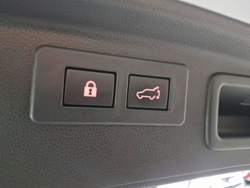 Used 2023 Subaru Forester Sport image 26