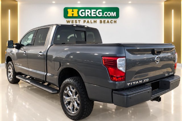 Used 2016 Nissan Titan SL AWD/4WD image 2