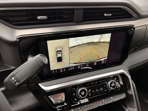 New 2026 GMC Sierra 2500 Denali w/ Denali Reserve Package image 16