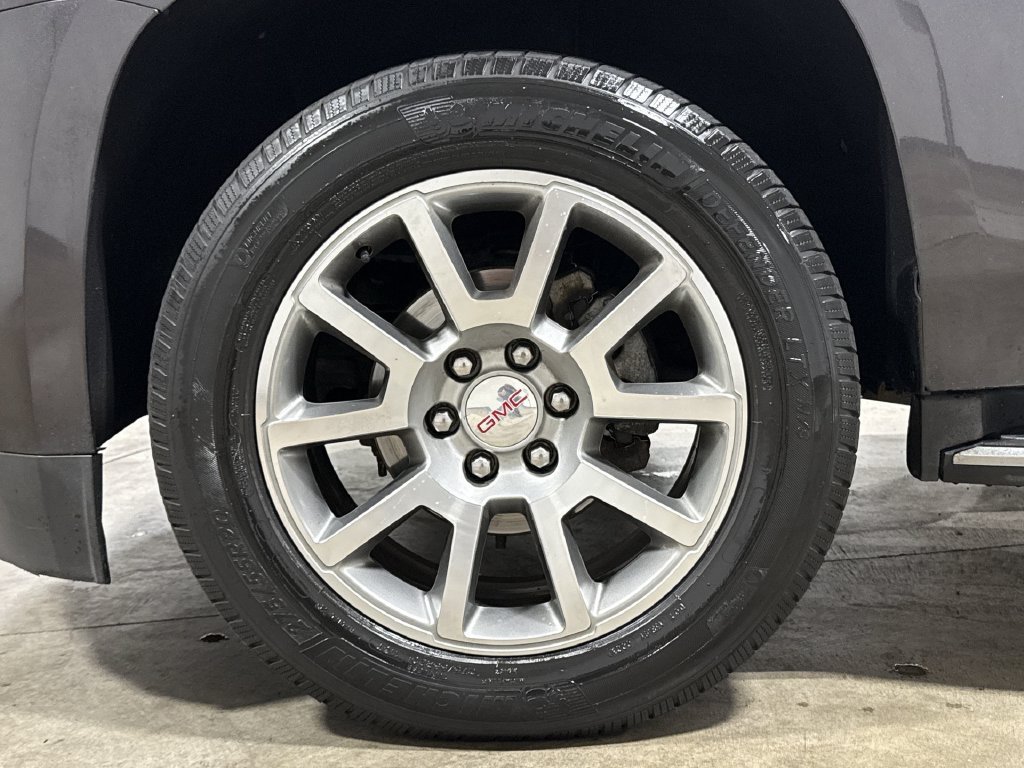 Used 2018 GMC Yukon Denali AWD/4WD image 28
