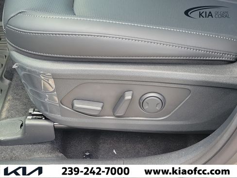 New 2026 Kia Sorento EX FWD image 21