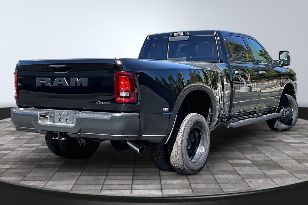 Used 2026 RAM 3500 Tradesman AWD/4WD image 21