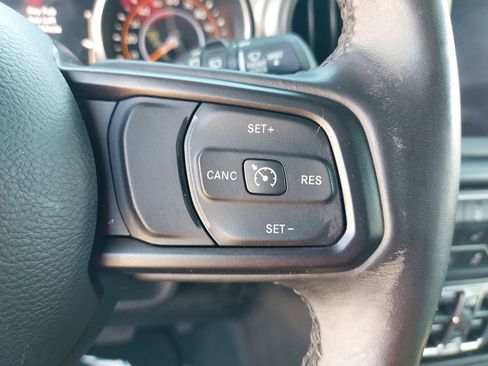 Used 2022 Jeep Wrangler Sport S w/ Sun And Sound Package image 19