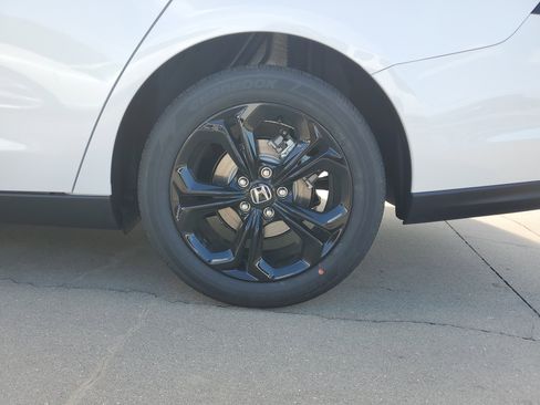 New 2025 Honda Accord SE image 7