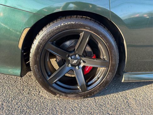 Used 2016 Dodge Charger R/T Scat Pack w/ Technology Group image 15