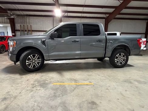 Used 2021 Ford F150 XL w/ STX Appearance Package AWD/4WD image 4
