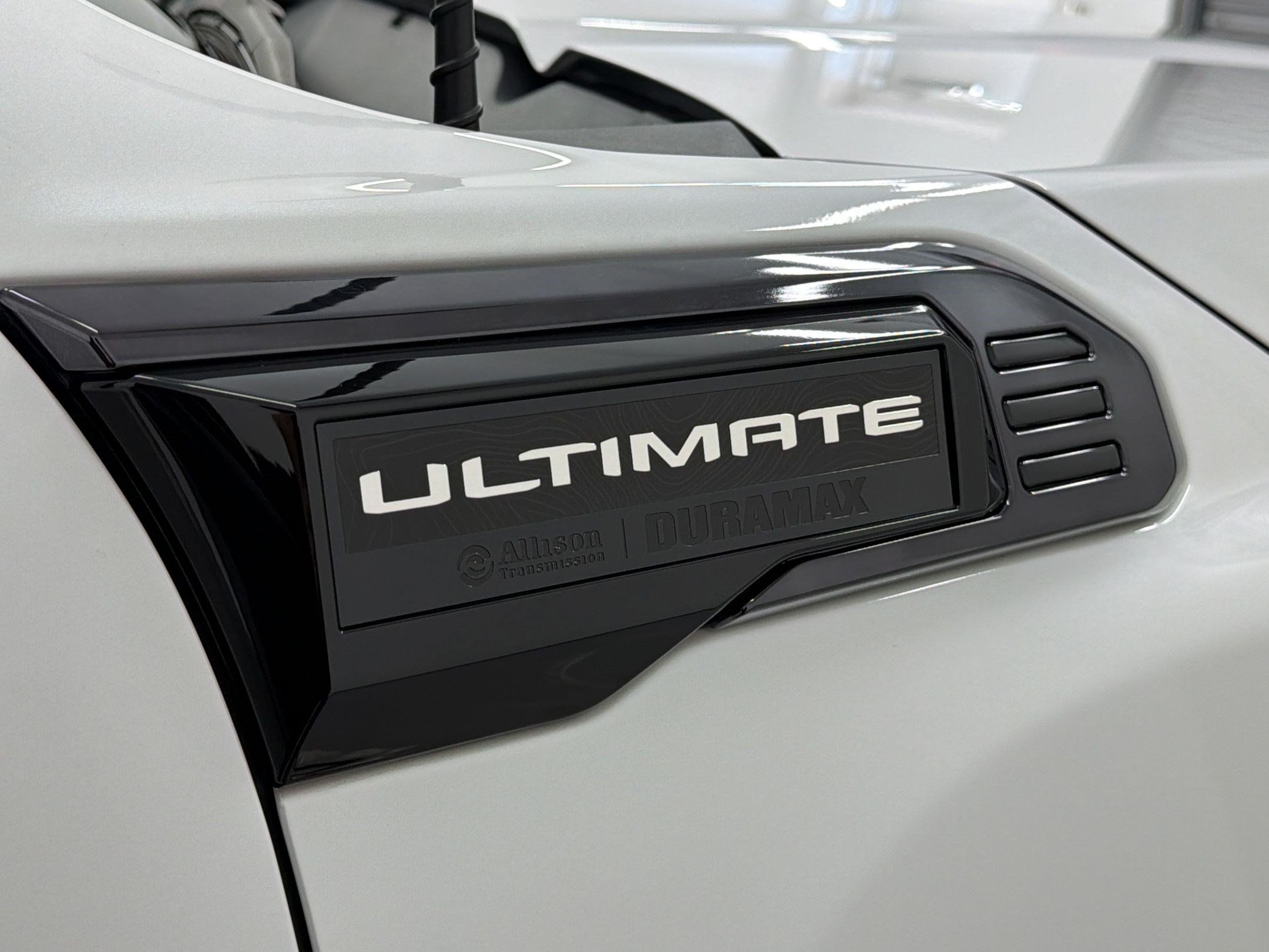 Used 2025 GMC Sierra 2500 Denali Ultimate w/ Max Trailering Package AWD/4WD image 33