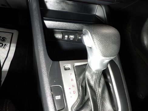 Used 2021 Kia Forte LXS FWD image 12