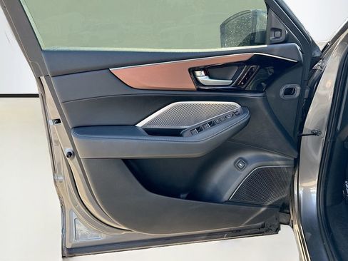 Used 2022 Acura MDX FWD w/ Technology Package image 24