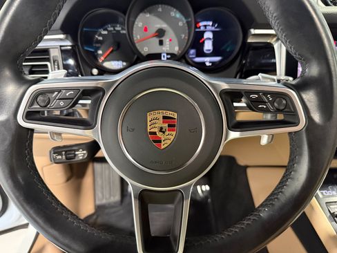 Used 2021 Porsche Macan S AWD/4WD image 26