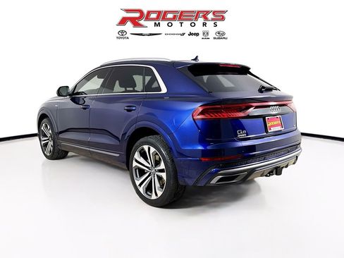 Used 2020 Audi Q8 Prestige image 5