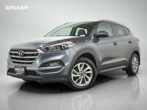 Used 2016 Hyundai Tucson SE w/ Option Group 02 AWD/4WD image 1