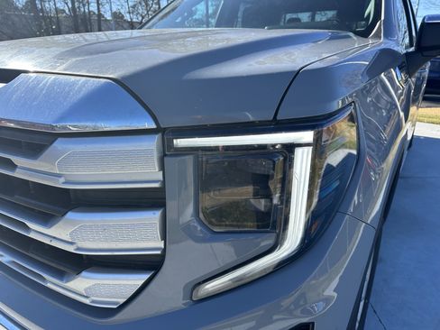 Used 2024 GMC Sierra 1500 SLE image 6