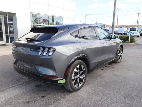 Used 2023 Ford Mustang Mach-E Premium image 7