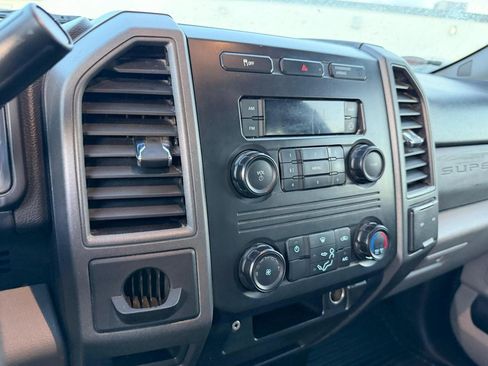 Used 2017 Ford F350 XL image 11