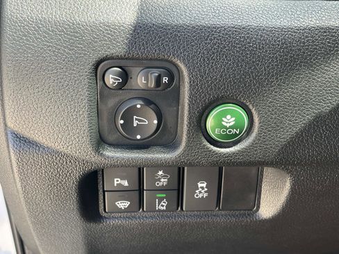 Certified 2023 Honda Passport TrailSport image 17