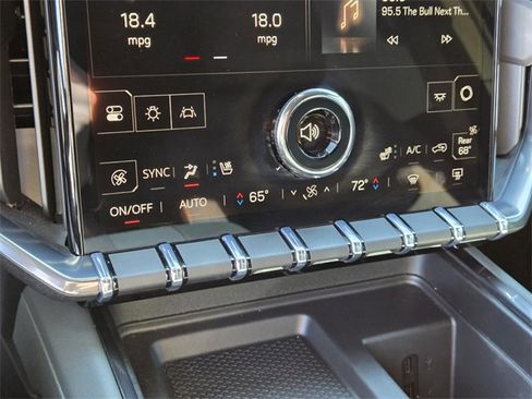 Certified 2025 GMC Acadia AT4 w/ Luxury Package image 22