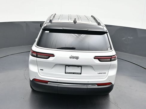 Used 2021 Jeep Grand Cherokee L Limited RWD image 19