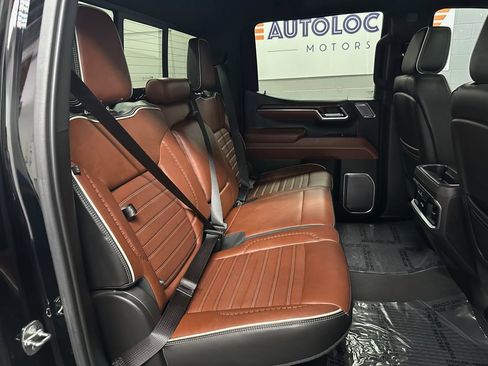 Used 2023 GMC Sierra 1500 Denali Ultimate AWD/4WD image 21