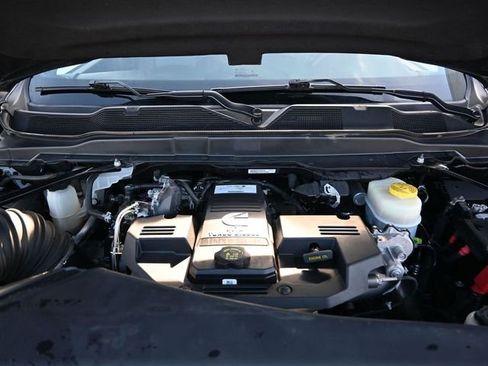 Used 2024 RAM 3500 Tradesman w/ Towing Technology Group image 34