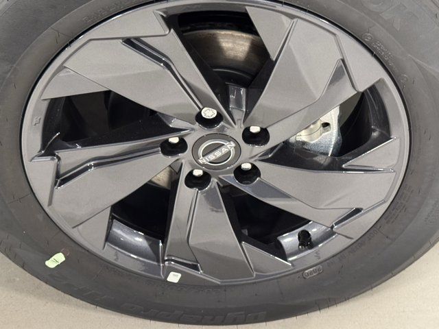 New 2026 Nissan Rogue SV w/ Cold Weather Package AWD/4WD image 5